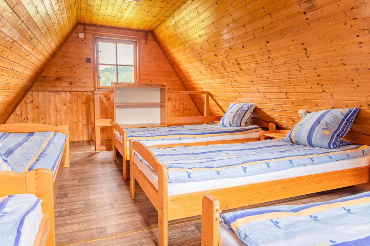 Cejch - Rekreacni Areal S Restauraci Hotel Kněžmost Kültér fotó